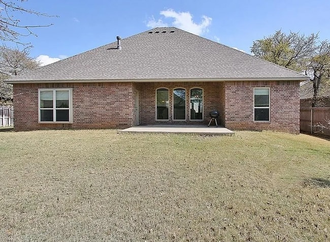 13123 Red Oak Dr in Choctaw, OK - Building Photo - Building Photo