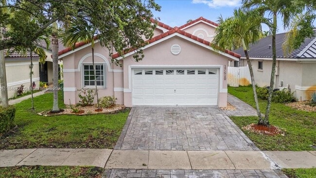 17610 SW 4th Ct in Pembroke Pines, FL - Building Photo - Building Photo
