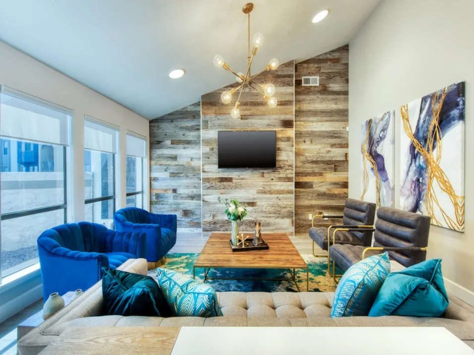 Enclave at Paradise Valley in Phoenix, AZ - Building Photo