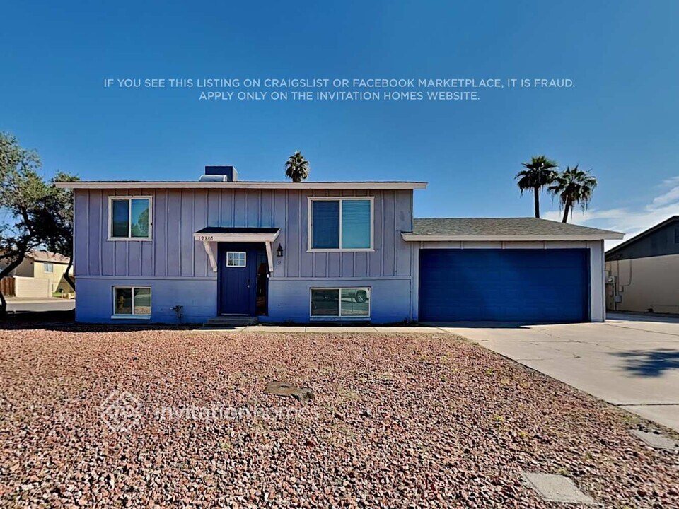 12807 N 38th Ave in Phoenix, AZ - Foto de edificio