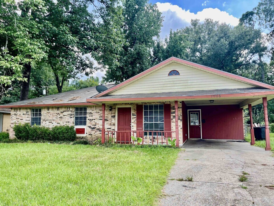 11766 Willow Oak Ave in Baton Rouge, LA - Building Photo