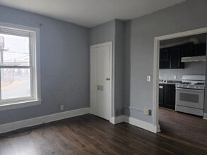 211 Maryland Ave in Wilmington, DE - Building Photo - Building Photo