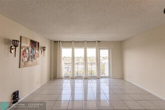 340 Sunset Dr in Fort Lauderdale, FL - Building Photo - Building Photo