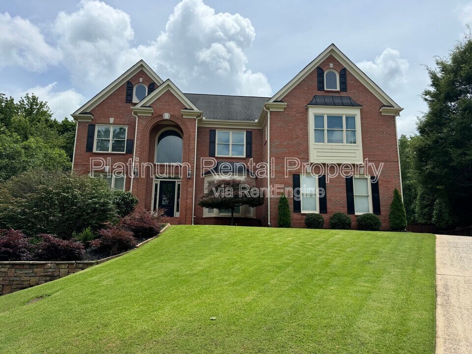 830 Eden Green Ct in Roswell, GA - Building Photo
