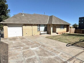 1101 W Wilshire Blvd in Oklahoma City, OK - Building Photo - Building Photo