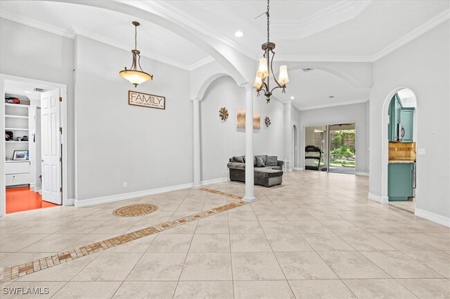 property at 3905 Recreation Ln