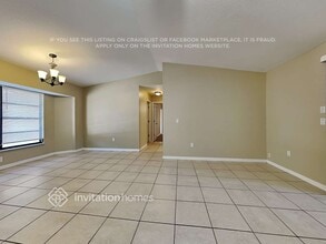 845 Alderwood Way in Sarasota, FL - Foto de edificio - Building Photo