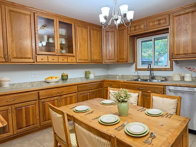 property at 413 N Rosa Rd