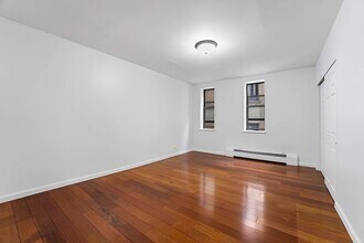 58 W 106th St in New York, NY - Building Photo - Building Photo