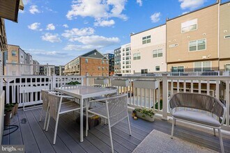 107 Armstrong Pl in Gaithersburg, MD - Building Photo - Building Photo