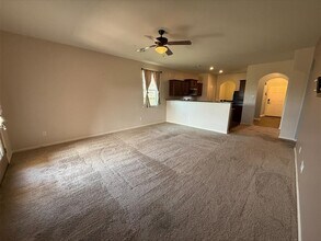 2405 Nautica Terrace in La Marque, TX - Building Photo - Building Photo