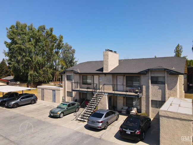 6309 Castleford St in Bakersfield, CA - Building Photo - Building Photo