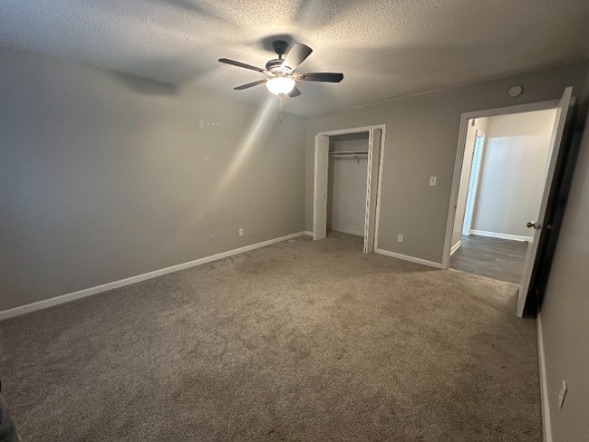 219 W Flower St in Pulaski, TN - Building Photo - Building Photo