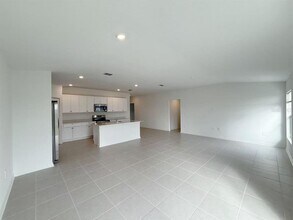 2358 McKinley Dr in Lake Wales, FL - Building Photo - Building Photo