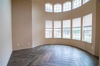 8341 Fullerton St in Lantana, TX - Building Photo - Building Photo