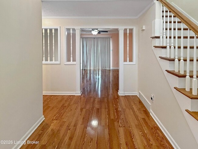 9804 Spring Pointe Ct in Louisville, KY - Building Photo - Building Photo