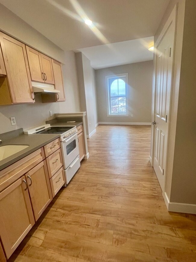 339 Main St in Bennington, VT - Building Photo - Building Photo