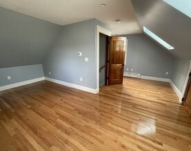 46 Gerrish St, Unit 1 in Boston, MA - Building Photo - Building Photo