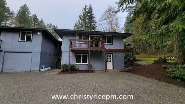 property at 26816 NE Ames Lake Rd