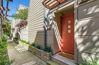 3949 Buena Vista St in Dallas, TX - Building Photo - Building Photo