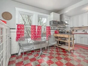 151 Walsh St in Medford, MA - Foto de edificio - Building Photo