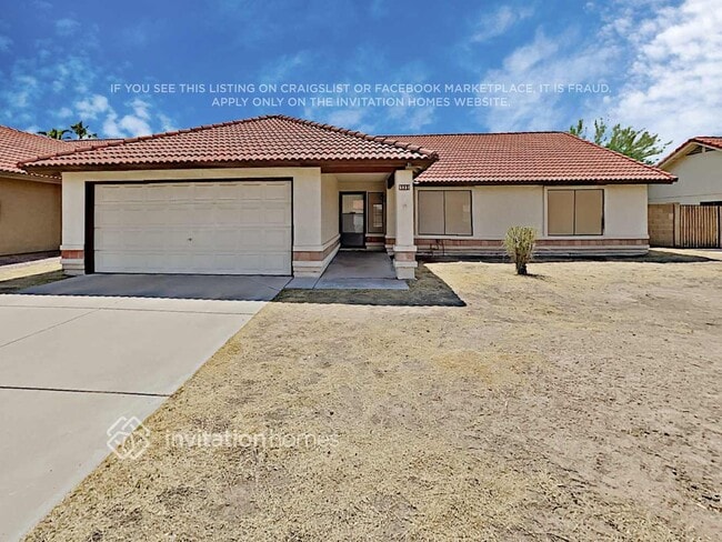 5831 E Ellis St