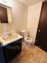 185 Monroe Ave in Green River, WY - Building Photo - Building Photo