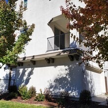 2658 Cleat Ln, Unit 16 in Sacramento, CA - Foto de edificio - Building Photo