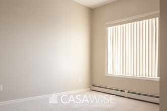 263-263 Macewan Rd in Edmonton, AB - Building Photo - Building Photo