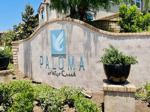 28747 Jardineras Dr in Santa Clarita, CA - Building Photo - Building Photo