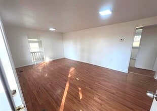 18600 Market Rd in Caldwell, ID - Foto de edificio - Building Photo