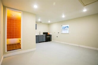 7027 Alpha Rd in Dallas, TX - Building Photo - Building Photo