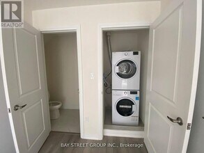 245 McLevin Ave in Toronto, ON - Building Photo - Building Photo