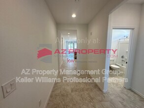12214 W Lonesome Trl in Peoria, AZ - Foto de edificio - Building Photo