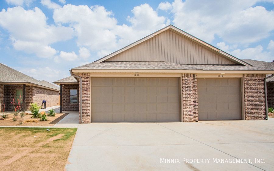 1138 N 7th St in Wolfforth, TX - Building Photo