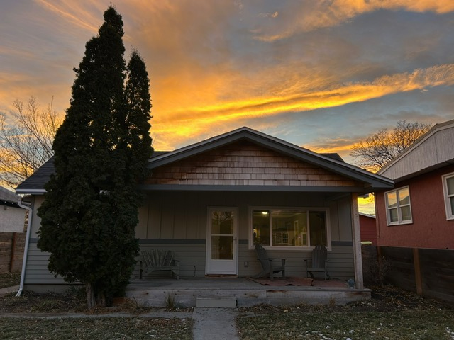 310 S 9th St in Livingston, MT - Foto de edificio