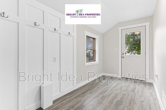 2755 Woodbury Dr in Woodbury, MN - Building Photo - Building Photo