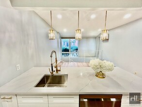 230 16th St-Unit -1 in Brooklyn, NY - Building Photo - Building Photo