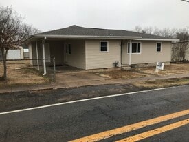 3543 SR 333 in London, AR - Building Photo