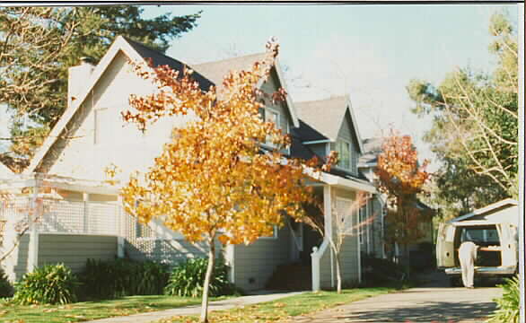 1033 Clark St in Santa Rosa, CA - Building Photo