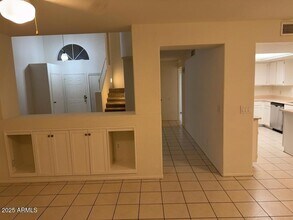 17430 N 47th St in Phoenix, AZ - Foto de edificio - Building Photo