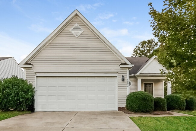 property at 1002 Great Falls Dr