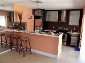 870 Blue Ridge Cir in West Palm Beach, FL - Building Photo - Building Photo