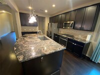 2107 Tonkawa Trl in Katy, TX - Building Photo - Building Photo