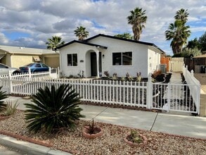 1887 Cll Amargosa in Hemet, CA - Building Photo - Building Photo