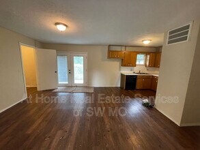 2639 W Truman St in Springfield, MO - Building Photo - Building Photo