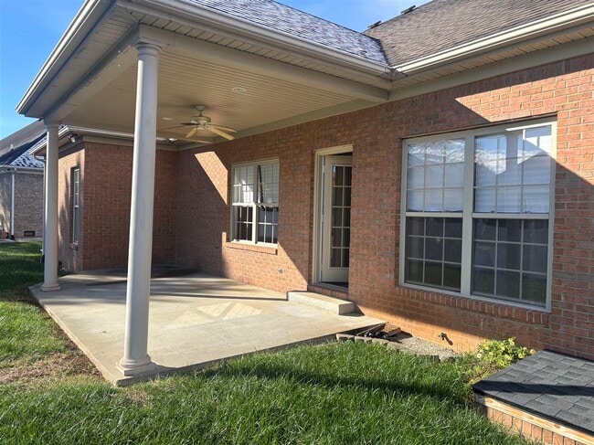 2616 Danhaven Dr in Bowling Green, KY - Building Photo - Building Photo