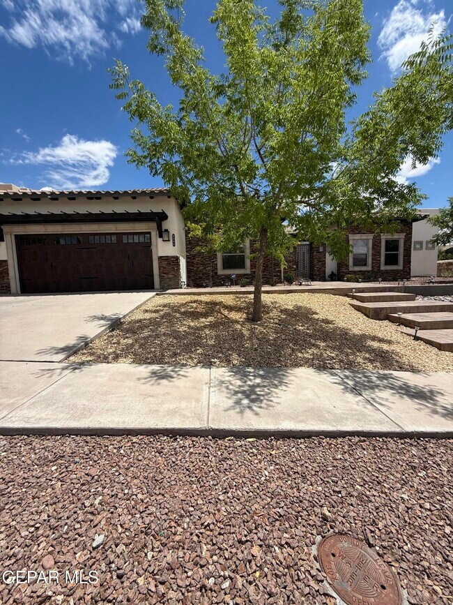 6568 Contessa Ridge in El Paso, TX - Building Photo - Building Photo