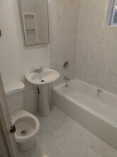 48 Eleanor Ave in Mastic, NY - Building Photo - Building Photo