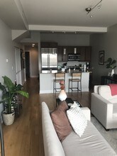 525 Kedzie St-Unit -301 in Evanston, IL - Building Photo - Building Photo